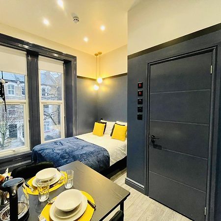 London 39 Blue House Luxury Ensuite Ideal For Tourists Exterior foto
